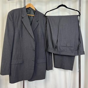 Paulo Solari Athletic Fit Suit Size 48L pants size 40